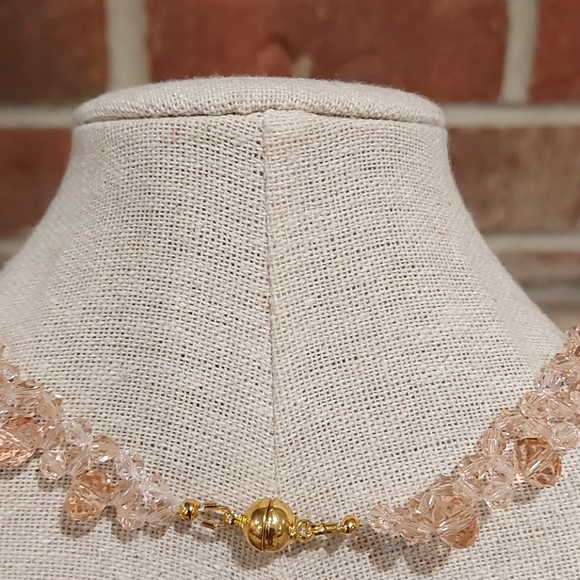 Champagne Choker with matching Earrings - Picture 5 of 15